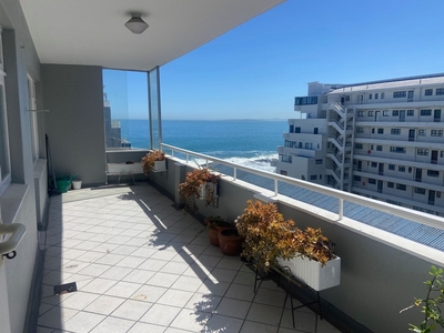 3 Bedroom Apartment To Let in Sea Point