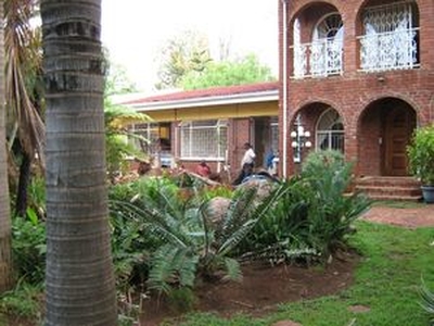 Beautiful, spacious and tranquile home to buy or rent - Pretoria North
