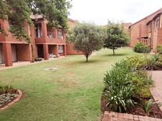 2 Bedroom Apartment Block For Sale in Willow Park Manor