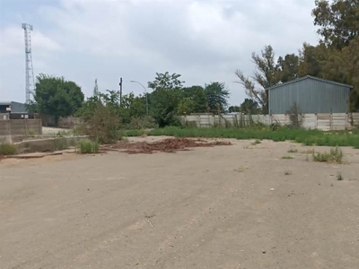 1512 m² Land available in Ooseinde