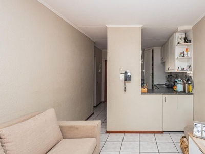 2 Bedroom apartment for sale in Dowerglen Ext 4, Edenvale
