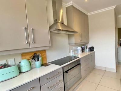 3 Bedroom apartment to rent in Sandhurst, Sandton