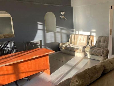 3 Bedroom flat rented in Westdene, Bloemfontein
