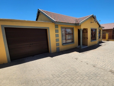 3 Bedroom House for sale in Mandela View - 1451 Moduwane Street