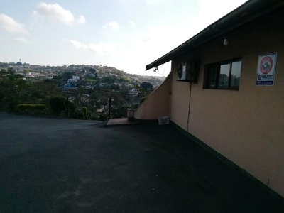 3 Bedroom house in Chatsworth For Sale