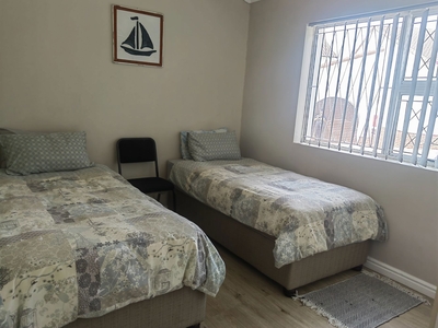 3 bedroom townhouse to rent in Bluewater Bay (Port Elizabeth (Gqeberha))