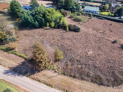 3034 m² Land available in Underberg