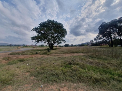 8,224m² Vacant Land For Sale in Suiderberg