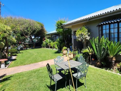 House for sale in Lamberts Bay