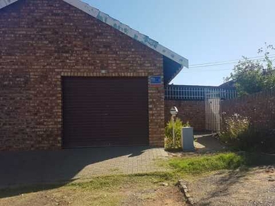 House For Sale In South Ridge, Kimberley