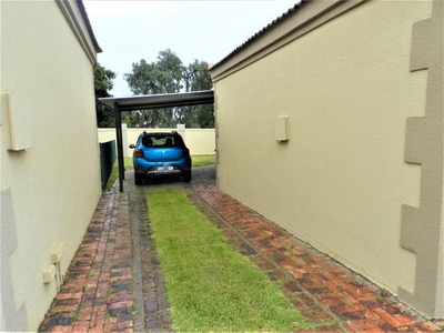 3 Bedroom, 2 Bathroom Townhouse with private garden for sale in Elandspark