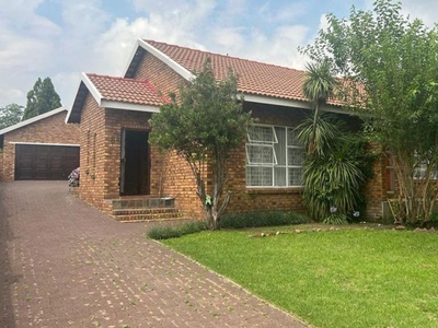 3 Bedroom house to rent in Kinross, Secunda