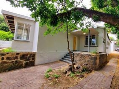 5 Bedroom House for Sale
