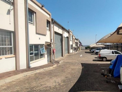 Capitol Hill: Offices With Storage Space For Sale in Midrand!