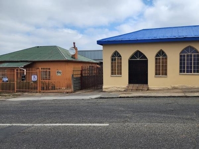 Commercial Property in Alberton North For Sale