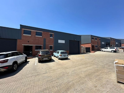 PENDULUM: WAREHOUSE TO LET IN MIDRAND