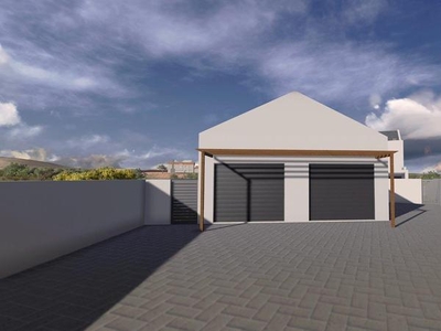 POTENTIAL BEAUTIFUL 3 STOREY HOME IN MYBURGH PARK
