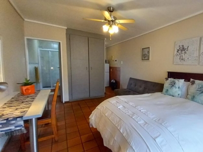 1 Bedroom bachelor apartment for sale in Groenkol, Middelburg