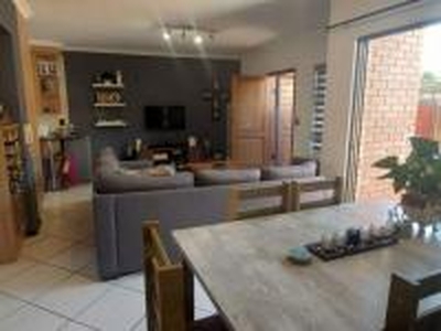 2 Bedroom Sectional Title to Rent in Meyersdal - Property to