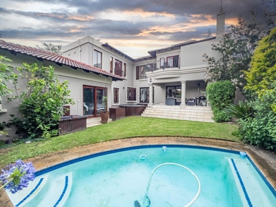 3 Bedroom Cluster For Sale in Douglasdale