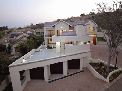 5 Bedroom House For Sale in Nelspruit Ext 11