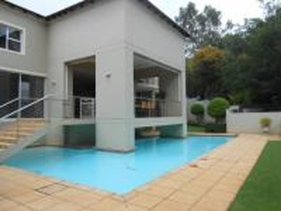 6 Bedroom House for Sale For Sale in Waterkloof Park - MR610