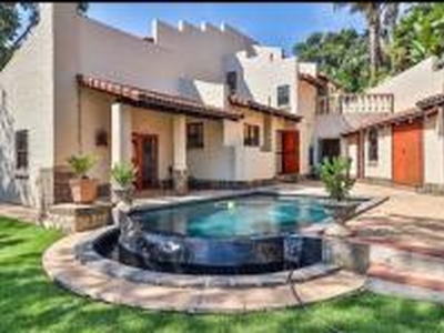 9 Bedroom House for Sale For Sale in Waterkloof Heights - MR