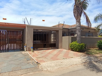 Standard Bank EasySell 3 Bedroom House for Sale in Clayville