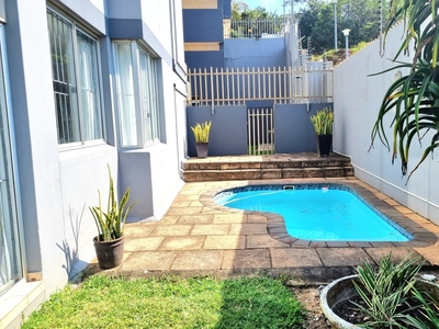 3 Bedroom Apartment / Flat For Sale In Margate Beach