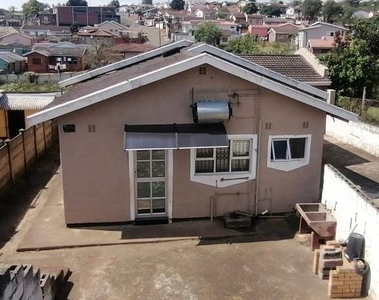 3 Bedroom House to Rent in Edendale
