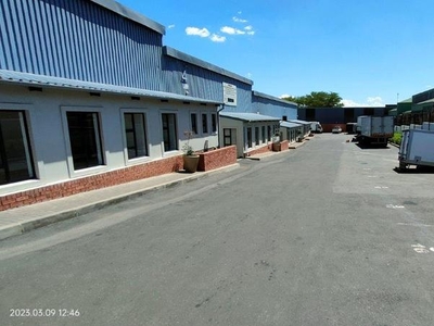 Mini Warehouse / Distribution Centre of 360 m² To Let in Halfway House. This access-controlled park is ideally located between the N1 Highway and R101 Pretoria Main Road.