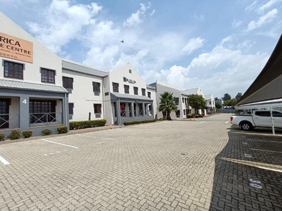 Mini Warehouse / Distribution Centre of 380 m² To Let in Richards Drive. This access-controlled park is ideally located between the N1 Highway and R101 Pretoria Main Road.