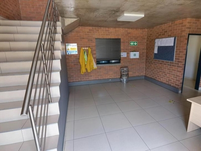 Warehouse / Distribution Centre/ Manufacturing To Let in N4 Gateway Park, Pretoria