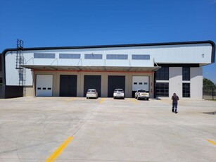 3,166m² Warehouse To Let in Mobeni