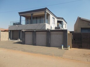 4 Bed House for Sale Mngadi Germiston
