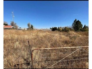 1 152 m² Land available in Langenhoven Park