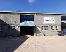 136m warehouse for sale in killarney gardens