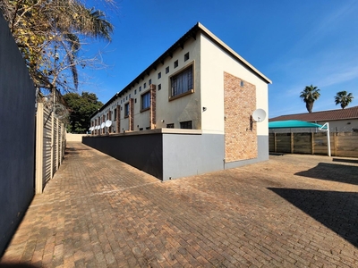 2 Bedroom Duplex Sold in Pretoria West
