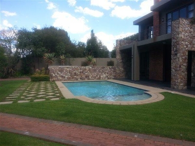 House For Rent In Melrose, Johannesburg