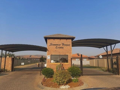 Townhouse For Rent In Waterval East, Rustenburg