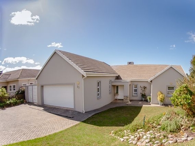 3 Bedroom Freehold For Sale in Kraaibosch Country Estate
