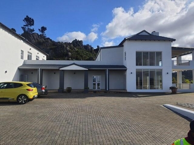 Apartment For Rent In Grabouw, Western Cape