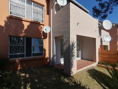 Apartment For Sale In Vorna Valley, Midrand