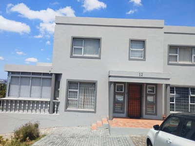 House For Rent In Hoheizen, Bellville