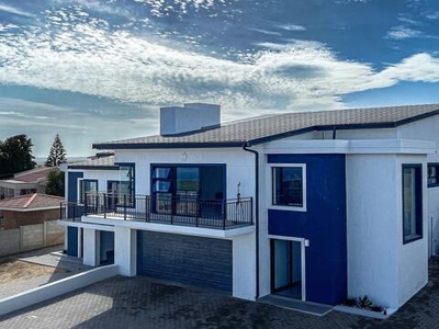 House For Sale In Dana Bay, Mossel Bay
