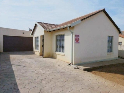House For Sale In Elandspoort, Pretoria