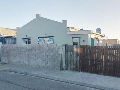 House For Sale In Lavender Hill, Cape Town