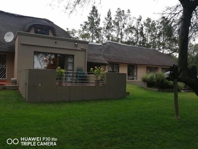 House For Sale In Mnandi, Centurion