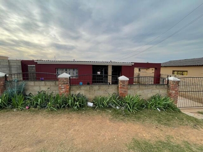 House For Sale In Mountain View, Uitenhage
