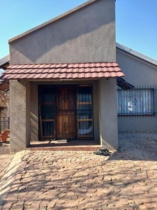 House For Sale In Nederlandpark, Ermelo